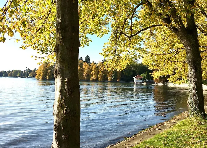 Insel-ambiente - Hochwertig Und Grosszuegig Auf Der Insel * Lindau (Bodensee)
